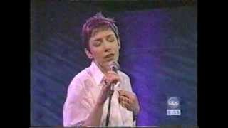 Annie Lennox-Something So Right(Paul Simon) Good Morning America,1995