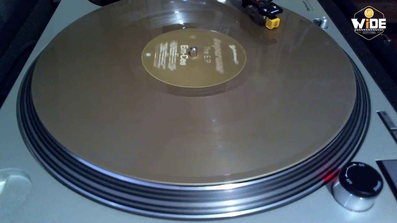 Em-Cee "don't come around" (Feat Phoebe One) 2004 - PROMO EP LIMITED