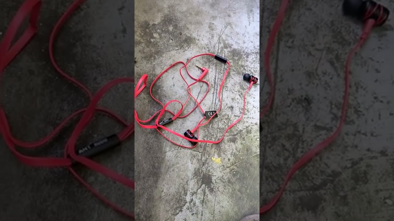 Does Ant Audio wave 506 features a multifunctional button or not ?