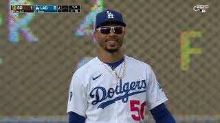 Mookie Betts MIC'D UP in-game interview from Dodgers vs. Padres! (Marvels over Juan Soto's eye 🤣)