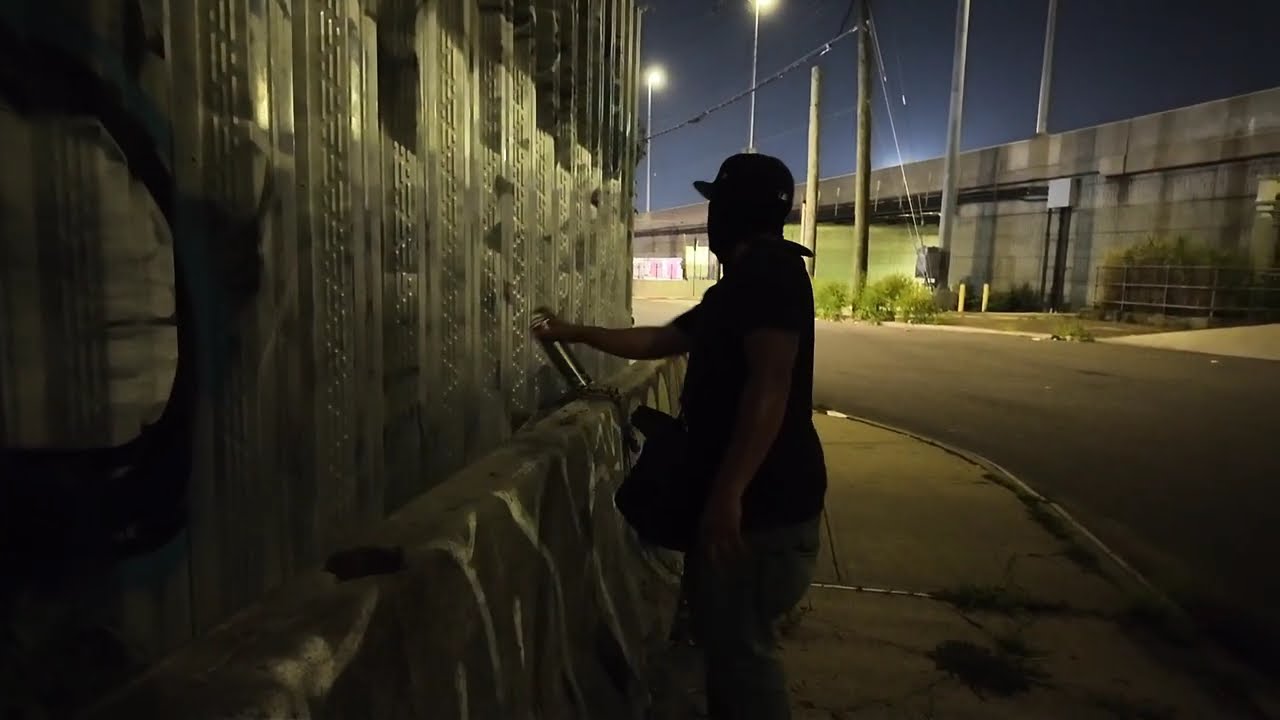 GRAFFITI NY X HEKTIC 718 