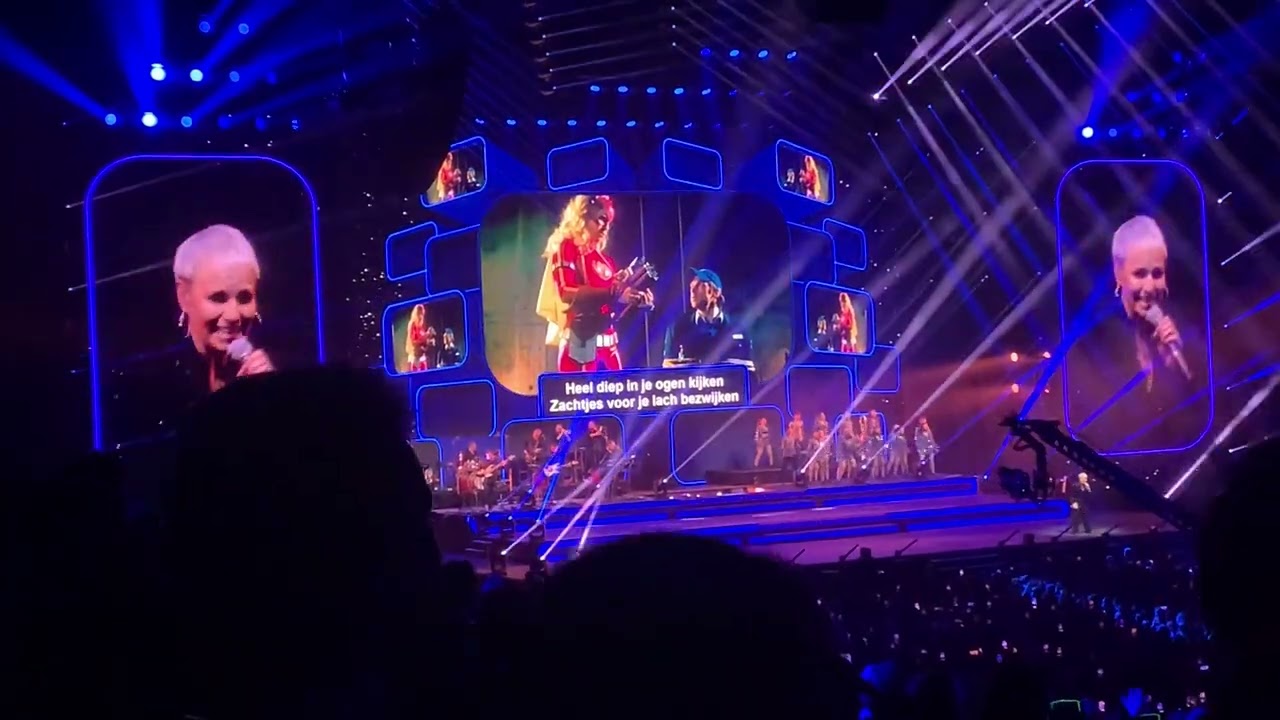jelle cleymans en free souffriau zingen en free en louis talpe stukje  studio 100 sing along 2024