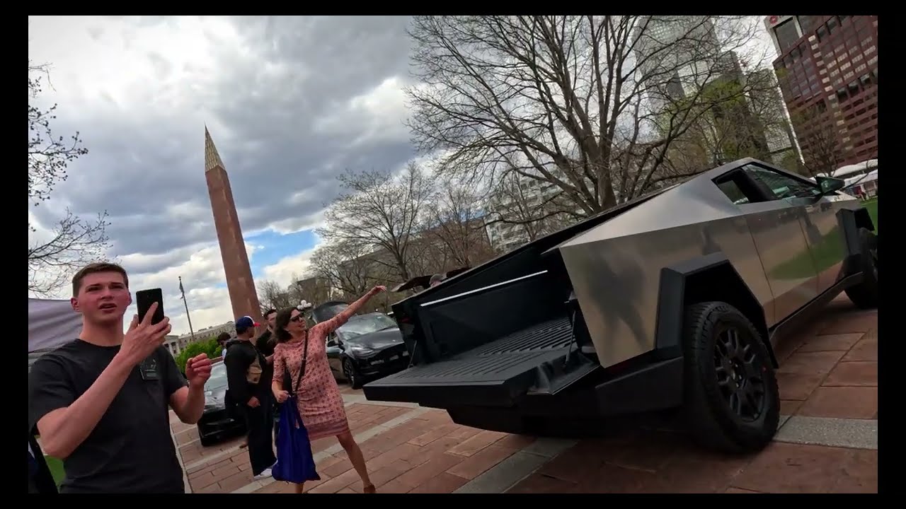 Denver 2024 Downtown E-Scooter ride 4K: 😃👊👍⏩