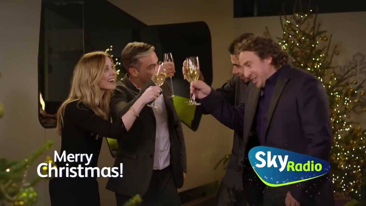 123DV Cloud 9 Villa in Sky Radio Christmas commercial 2013