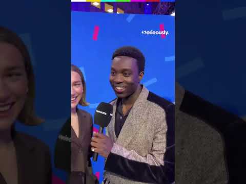 L'acteur de la série HARRY POTTER Paapa Essiedu parle français