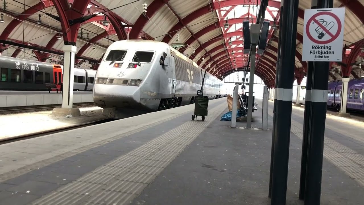 Malmö centralstation (ft. Adam Flenstrøm)