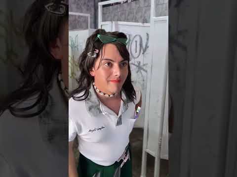 Cuando tu amix invitaba a la fiesta a sus otras amigas que te caían mal