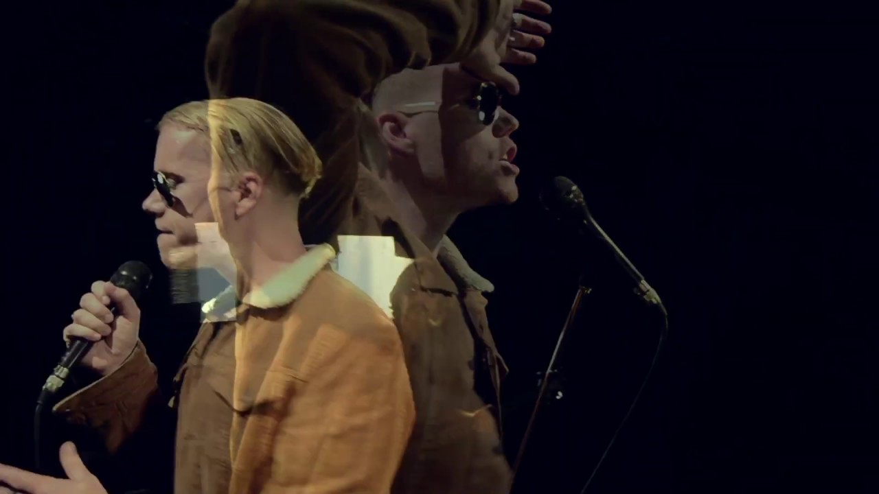 Roar Sky Harvey - Roaring Life (Official Video)