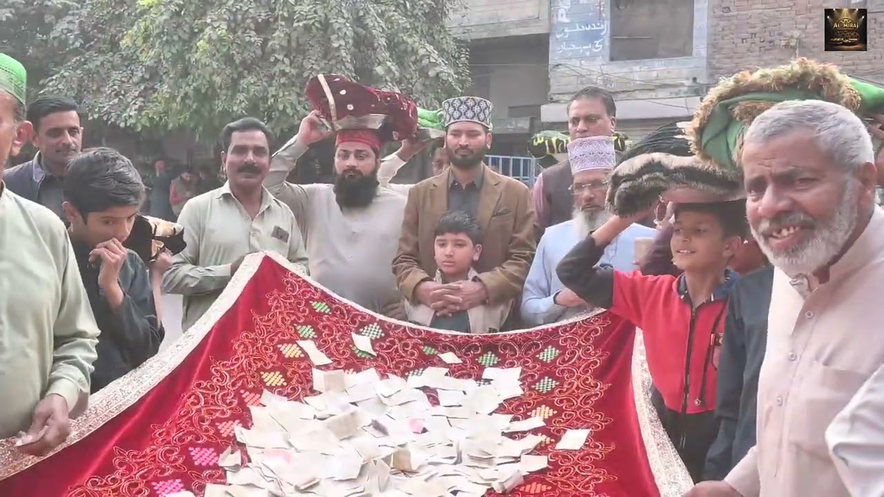 chadar poshi astana alia sayad safdar ali shaha