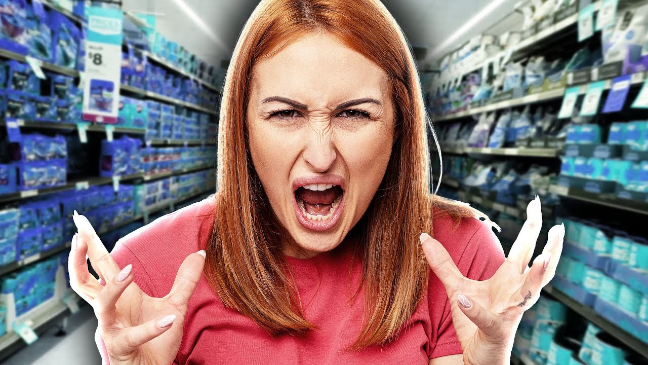 r/IDontWorkHereLady KAREN THROWS A TANTRUM IN STORE!!! Reddit Stories YouTube