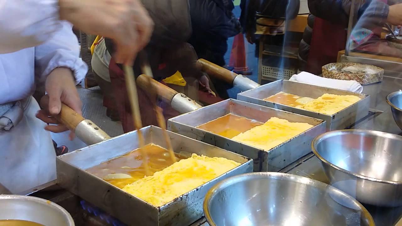การทำไข่หวานที่ตลาดปลาซึกิจิ