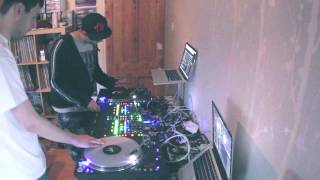 Jon1st x DJ Vekked Scratch Session (Part 2)