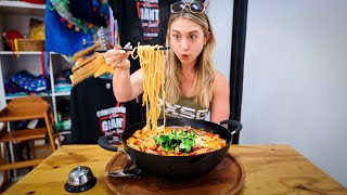 This Giant Laksa Challenge Has Been UNDEFEATED For Over 2 Years!!