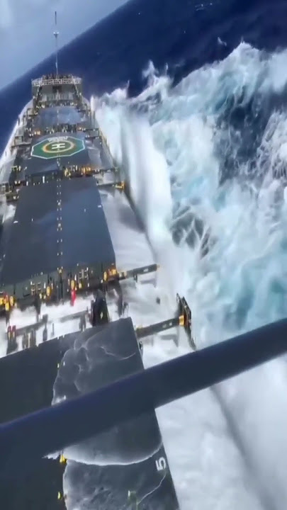 The last clip will truly shock you 😱 #ocean #sea