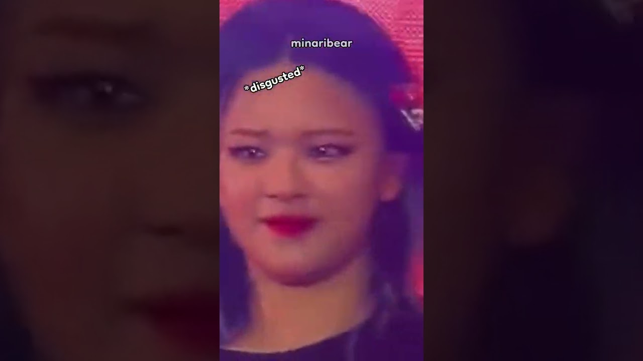 jeongyeon's reaction when momo tries to kiss her sends me 😭