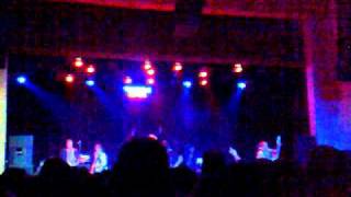 Guided by Voices Live: Shocker in Gloomtown - Tractor Rape Chain