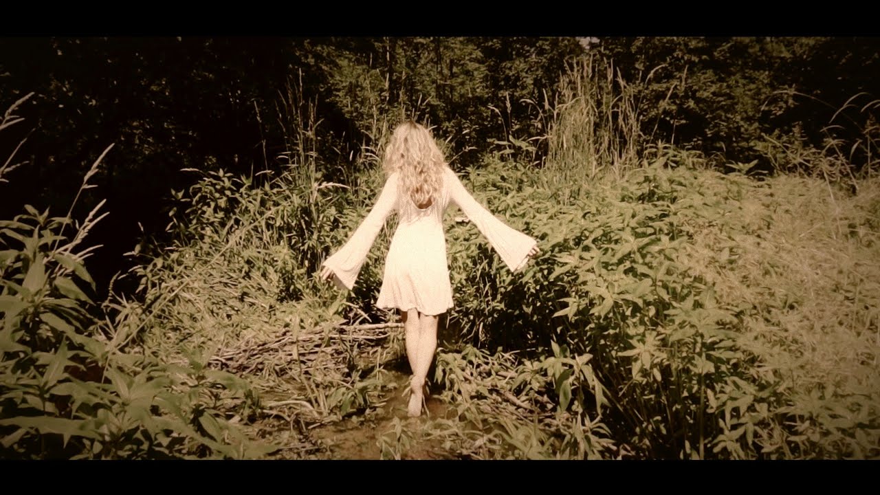 Watch VALEO - LA SELVA (Official Video) on YouTube Watch VALEO - LA SELVA (Official Video) on YouTube