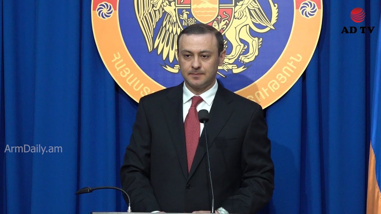 newspaper mockup Ճանապարհներից սկսած մինչև բիզնեսի զարգացում քննարկել ենք Արցախում. ԱԽ քարտուղար