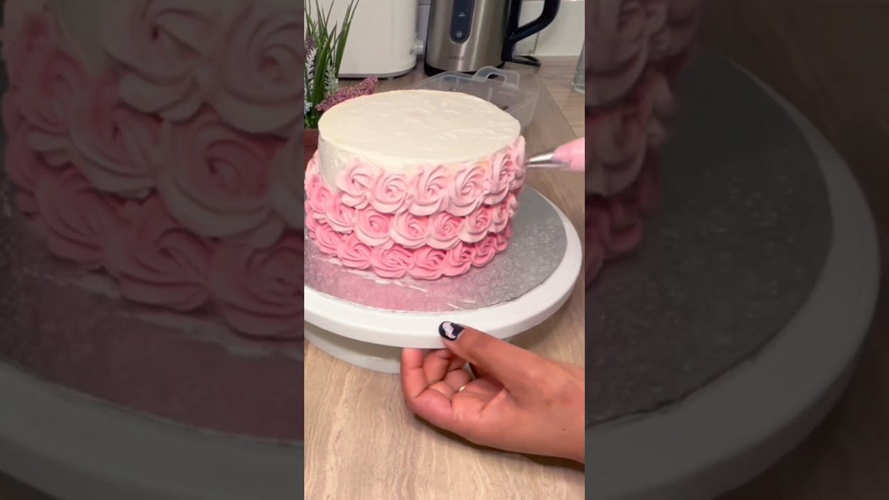 Cute Cake decorating idea 💡 