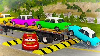 Flatbed Trailer Cars Transporatation with Truck - Pothole vs Car BeamNG Drive #18