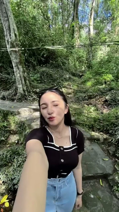 cewek Toraja itu kalo healing ke sini #torajaunik #vídeoviral #trending #shortvideo #cantik