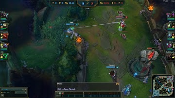 thresh hook between minions