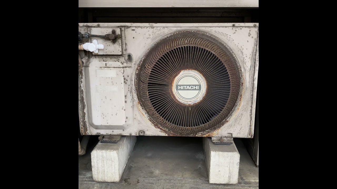 寿司屋にあった古い日立の室外機 - YouTube