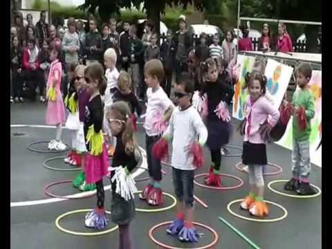 La danse des Maternelles de Pilou - Kermesse 2013 - YouTube