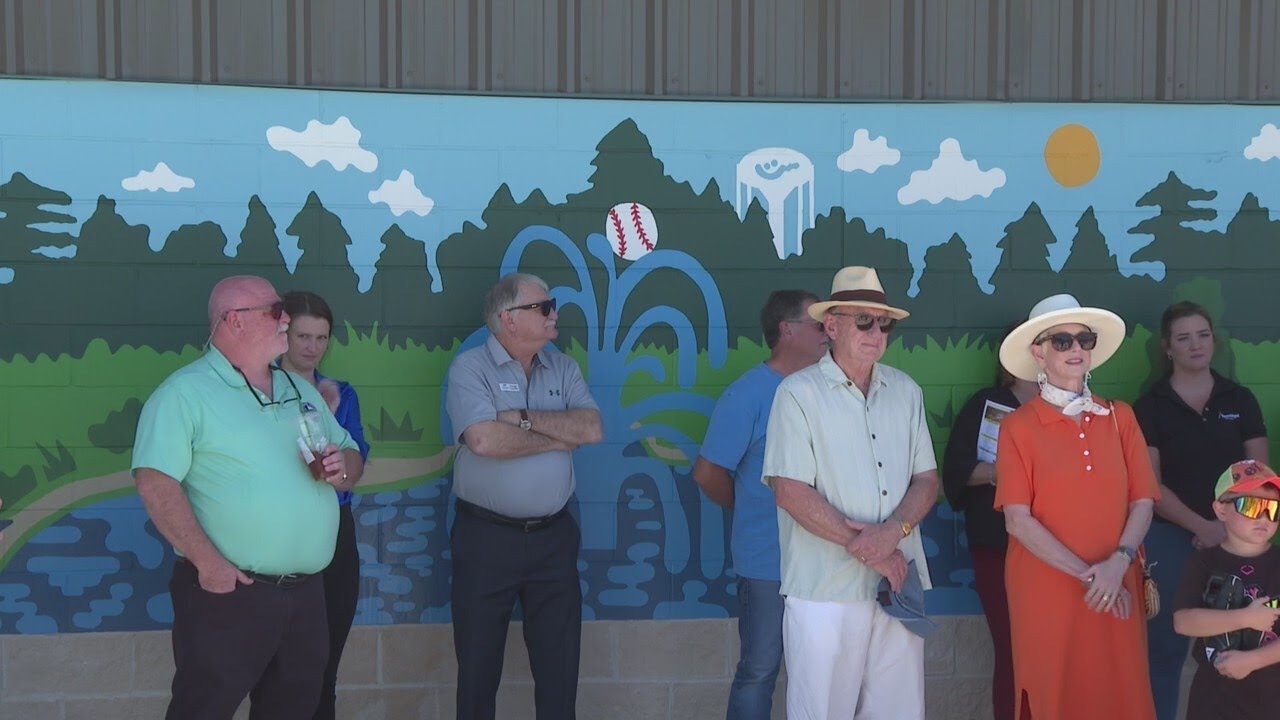 Murals unveiled in Texarkana as part of water conservation campaign