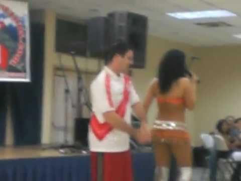 Mariella Zanetti bien sexy en Show parte 2