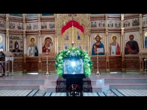 Божественная литургия в День Святой Троицы. Пятидесятница.