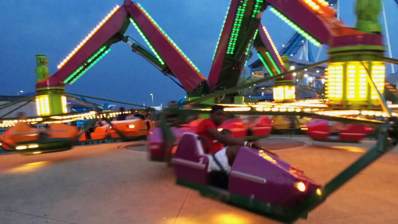 Cedar Point Troika ride 1746 - YouTube