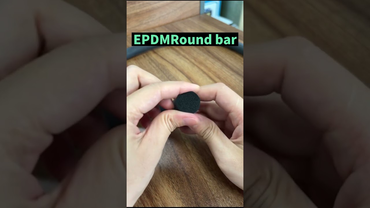 Round epdm rubber solid sponge foam strips.