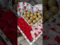 Солодкий бокс серце з солодощів для неї з Kinder та Raffaello - фото №1