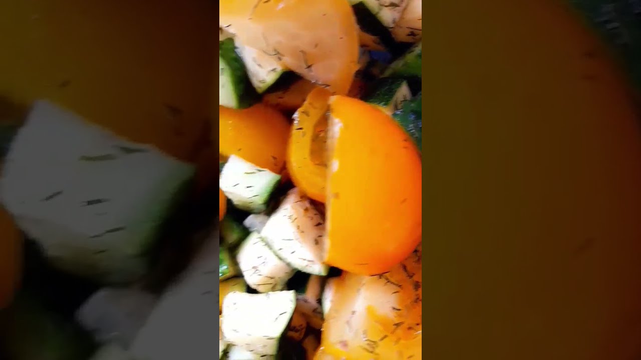 Yellow tomato &amp; Zuccini Salad #shorts #look_mom_im_cooking # ...