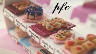 DIY How to Make Polymer Clay Doilies
Its my birthday today! Yay!
Heres how to make polymer clay doilies! I had to rush the editing, so there are a couple mistakes in there... :( Hope you guys enjoy this though! :D ♥
You can use these doilies as miniature food plates, table decor, etc, etc! ^_^
W E B S I T E ♥ http://puddingfishcakes.weebly.com/
S H O P ♥ http://dft.ba/-pfishcakes
F A C E B O O K ♥ http://www.facebook.com/Puddingfishcakes
T W I T T E R ♥ https://twitter.com/PFishCakes
P I N T E R E S T ♥ http://pinterest.com/pfishcakes/
S U B S C R I B E ♥ http://www.youtube.com/user/puddingfishcakes
Music by Dan-O at DanoSongs.com DIY How to Make Polymer Clay Doilies