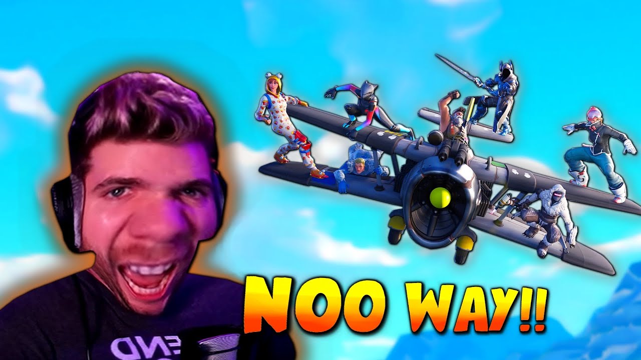 100 Players Stream Sniped Me!
