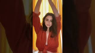 Bounce Challenge #bouncechallenge #shorts #handsupandbounce #bounce  #viral #tiktok #nobra #fyp