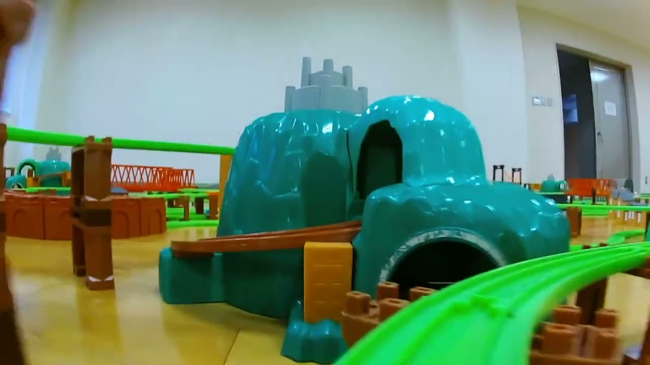 【きかんしゃトーマス】トーマスプラレールのプラレール前面展望