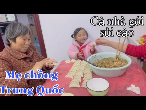 Video [57]Mẹ chồng nàng dâu cùng nhau gói sủi cảo.Cuộc sống... - youtube