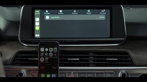 Apple CarPlay: Making Calls & Text Messaging
