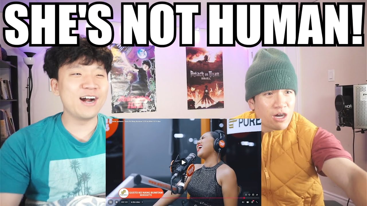 Мориссетт исполняет 