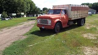 Big Iron Auctions 9-13-17 Lot#8422 1970 GMC grain truck