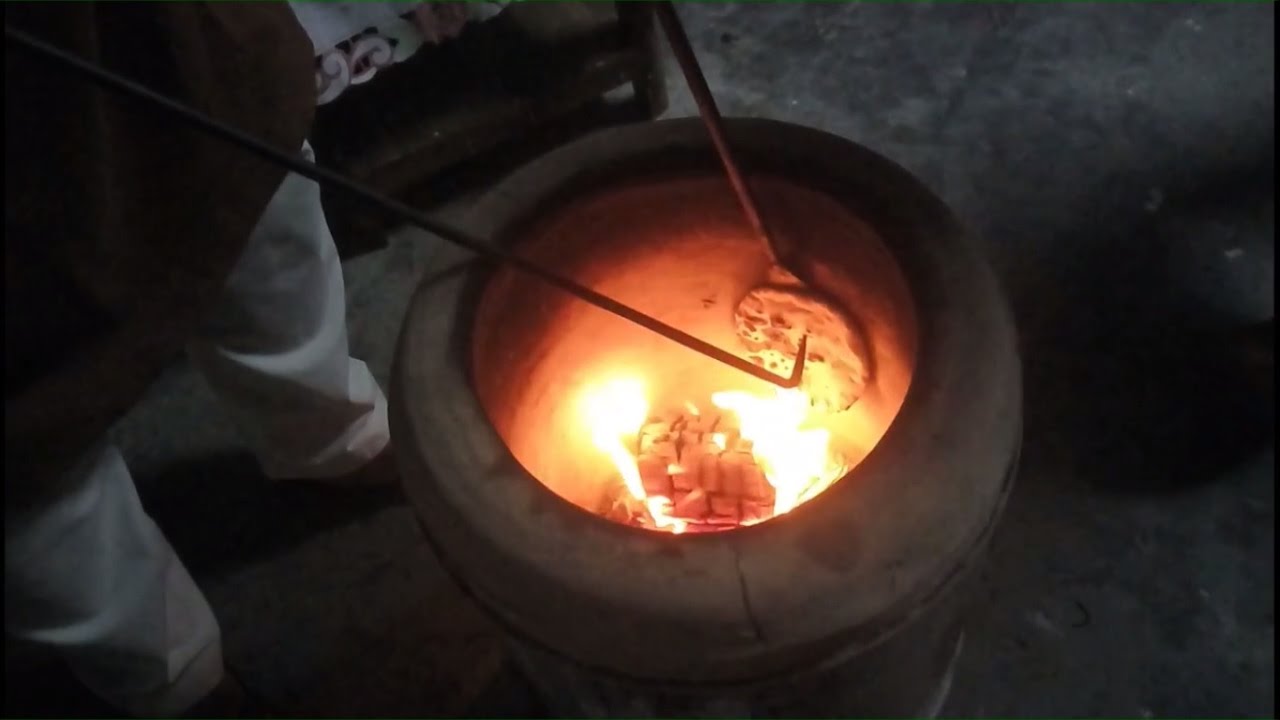 Indain Tandoor and dhaba style Roti at home.