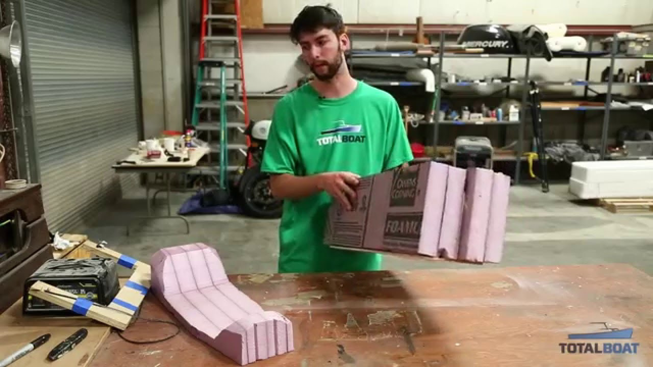 How to Make A Fiberglass Mold from a Plug   Part 1