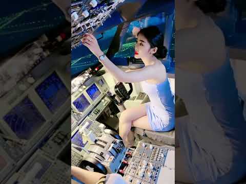 Pretty Girl Pilot China Airline EP #80 Inside the pilot's cockpit