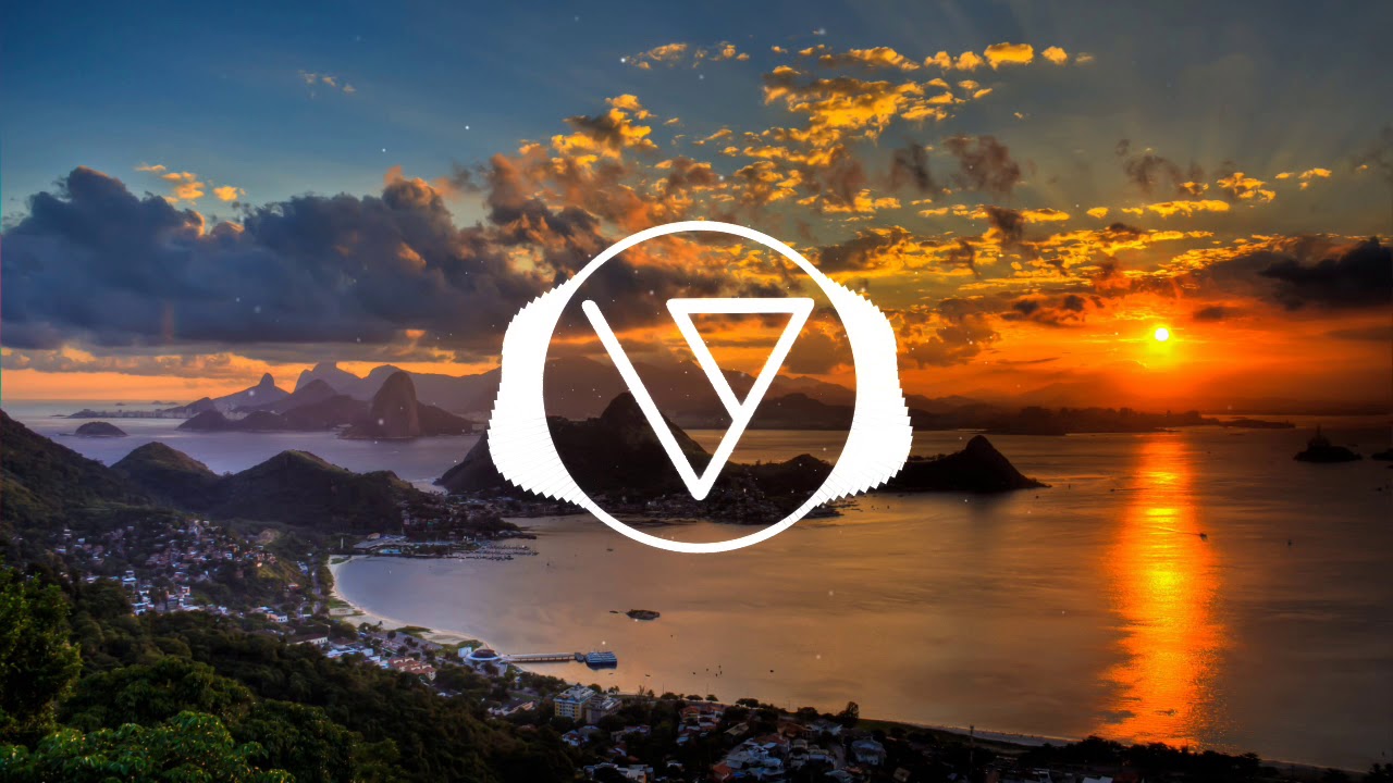 Twin Moons - First Contact