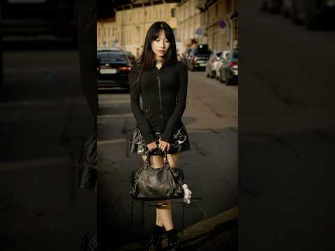 Street photographer. Take a picture of beautiful girl. Санкт-Петербург #streetphotography