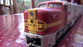 Walthers Proto 2000 PAs [Santa Fe Week!] 1/3