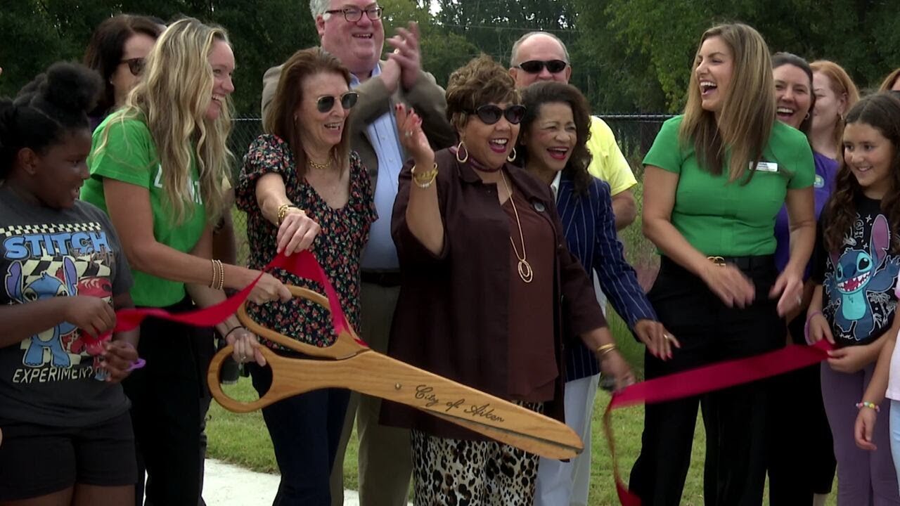 Born Learning Trail opens at Smith-Hazel Park in Aiken - YouTube